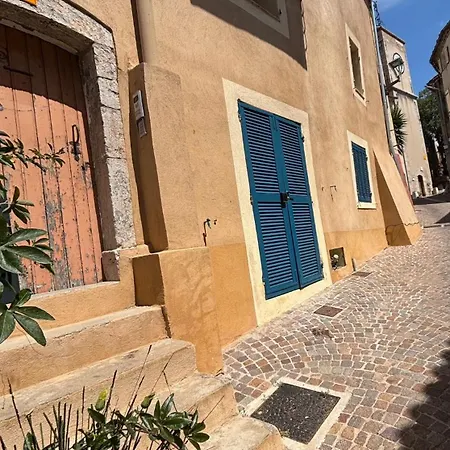 Roch'amore Troglodyte Romantique Et Unique * La Garde (Var)